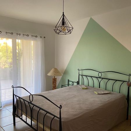 Tres Bel Appartement Entier Proche De La Mer 2 Chambres 1 Salon 발로리스 외부 사진