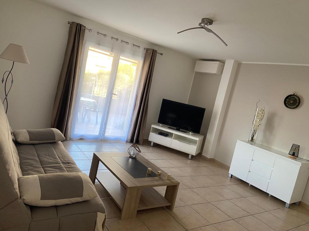 Tres Bel Appartement Entier Proche De La Mer 2 Chambres 1 Salon 발로리스 외부 사진