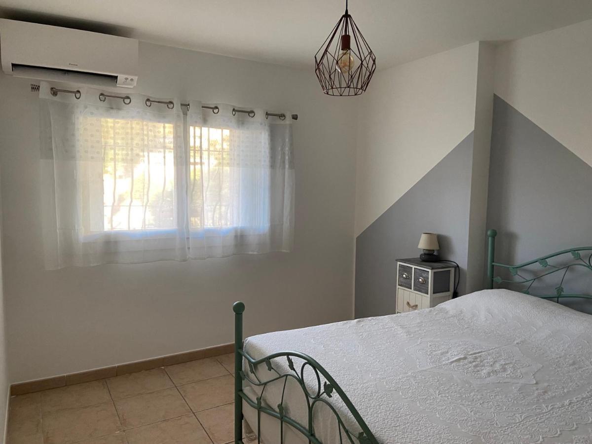 Tres Bel Appartement Entier Proche De La Mer 2 Chambres 1 Salon 발로리스 외부 사진
