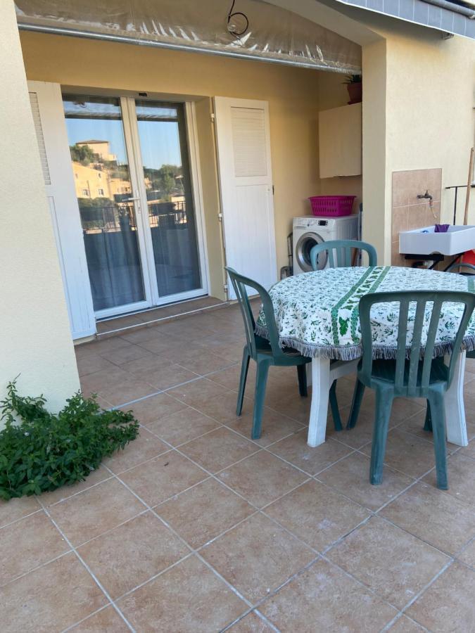 Tres Bel Appartement Entier Proche De La Mer 2 Chambres 1 Salon 발로리스 외부 사진