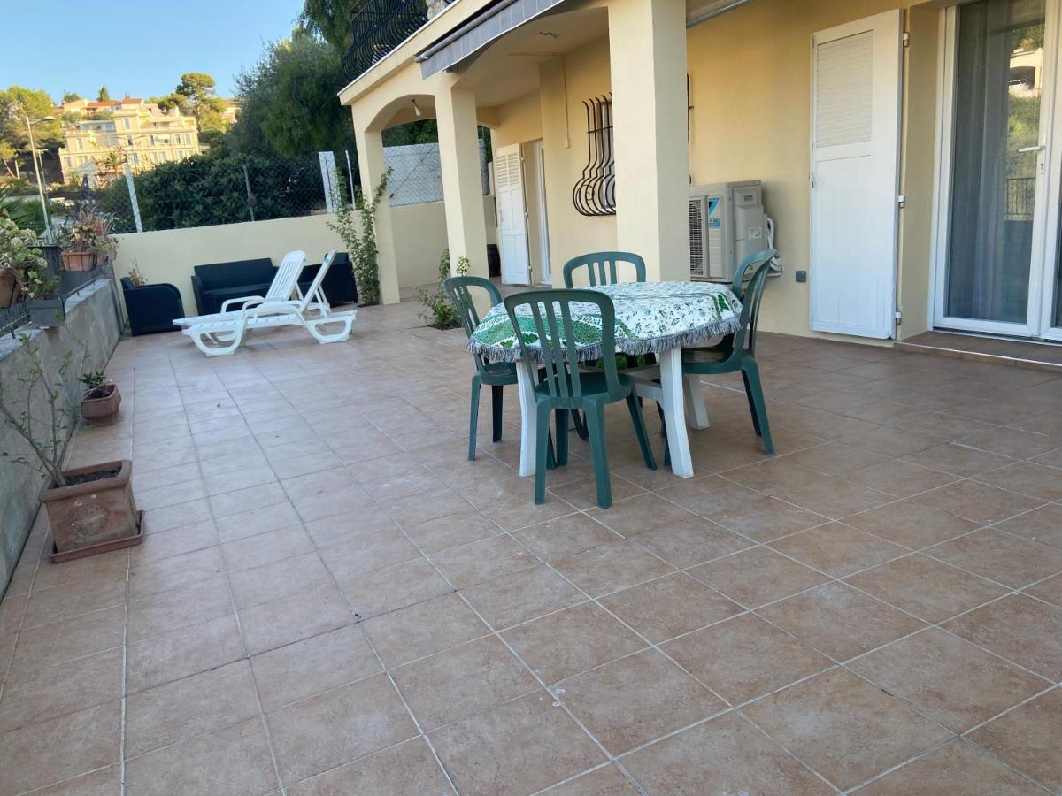 Tres Bel Appartement Entier Proche De La Mer 2 Chambres 1 Salon 발로리스 외부 사진